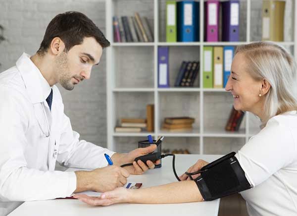 sua-chua-thiet-bi-y-te, duong-huyet-tang-cao-sau-tet-nguyen-nhan-va-cach-xu-tri-hieu-qua